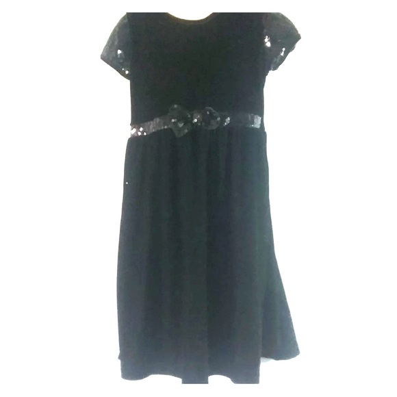 long black holiday dress